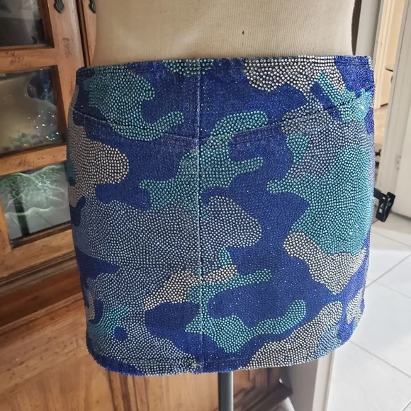 Forever 21 Blue Camouflage Skirt Set - Picture 3 of 11